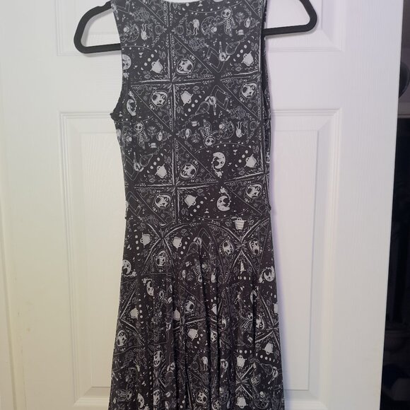 GRAVEYARD SMASH V NECK HANDKERCHIEF DRESS - Picture 5 of 6